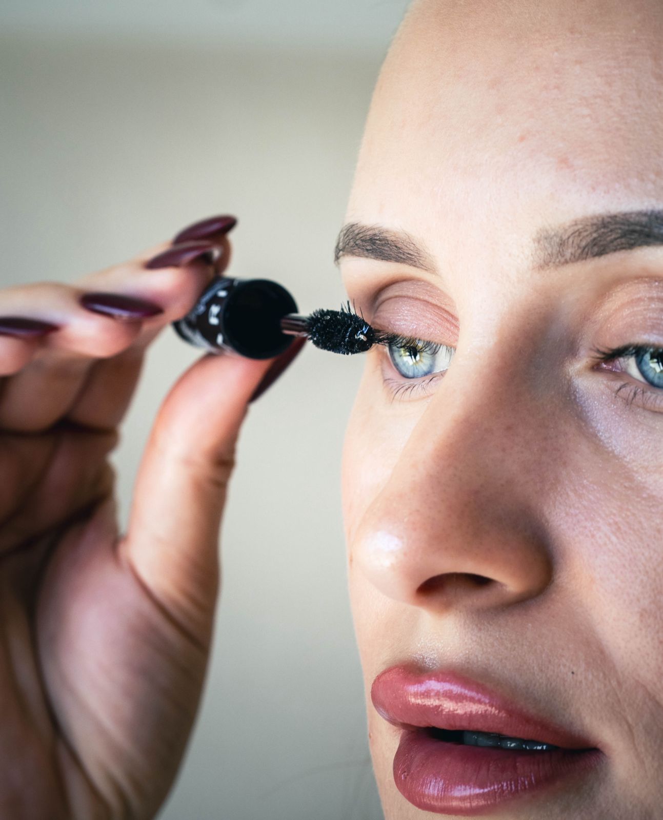 Mascara Soin Cils & Sourcils – Huile de Ricin | Longueur, Volume & Croissance